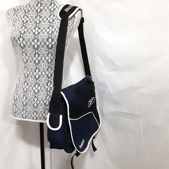 Reebok Messenger/LapTop Bag Unisex - Picture 2 of 7